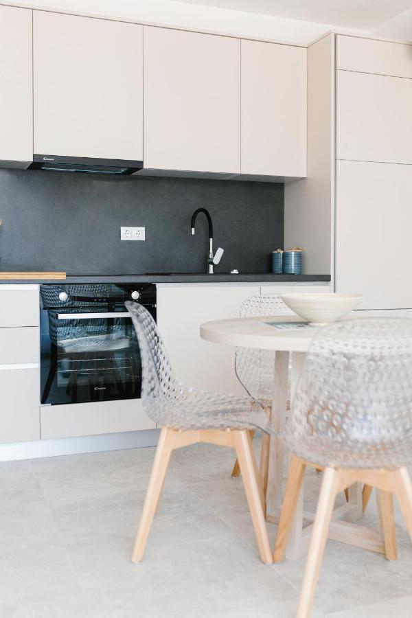 Apartmani Toma Pakoštane Exterior foto
